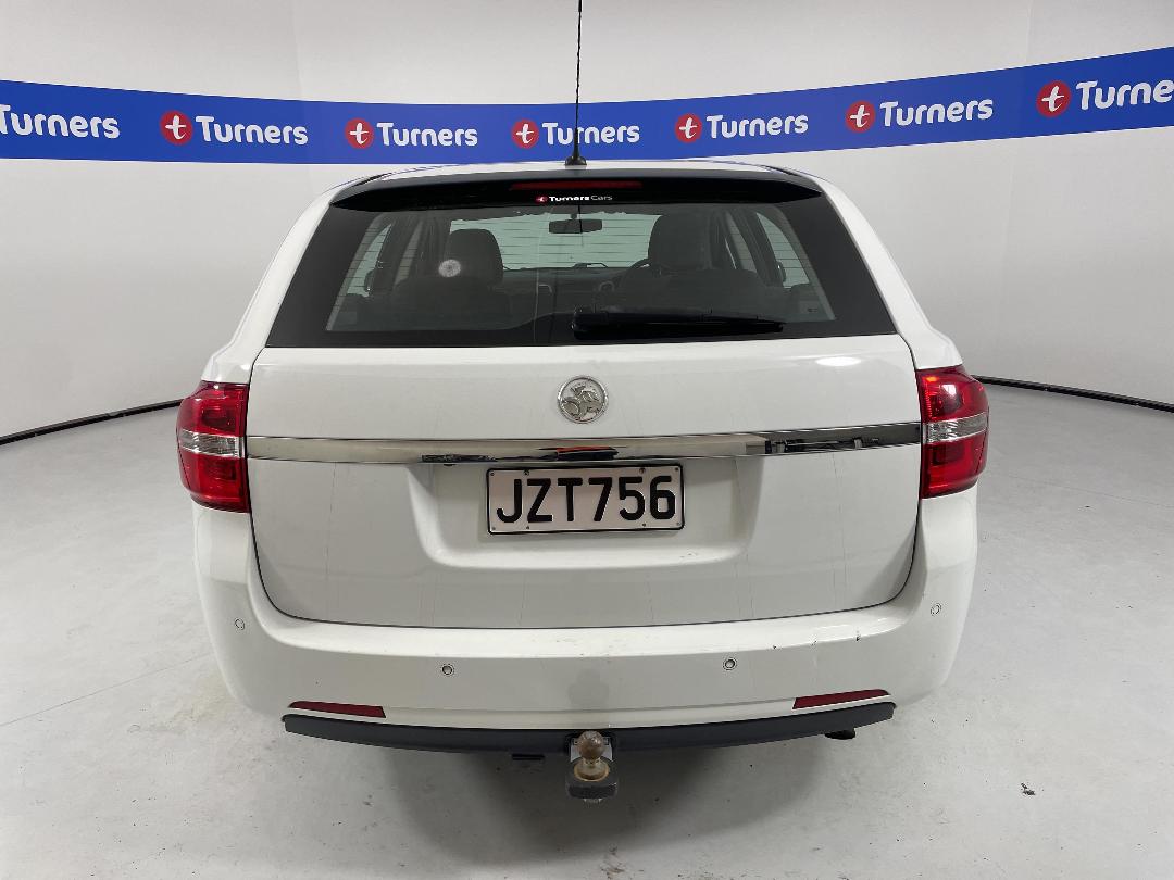 Photo '6' of Holden Commodore Photo '6' of Holden Commodore