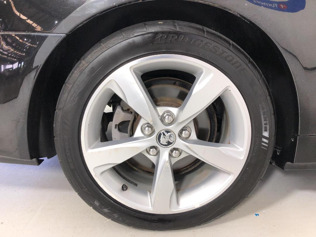 Photo '12' of Holden Commodore Photo '12' of Holden Commodore