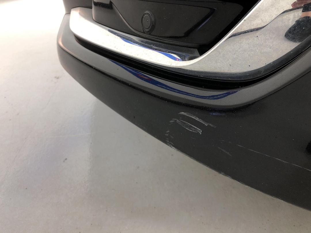 Photo '24' of Holden Commodore Photo '24' of Holden Commodore