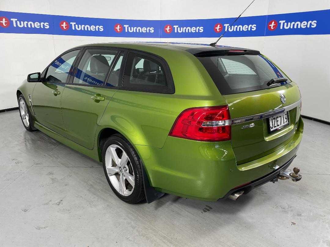 Photo '5' of Holden Commodore Photo '5' of Holden Commodore