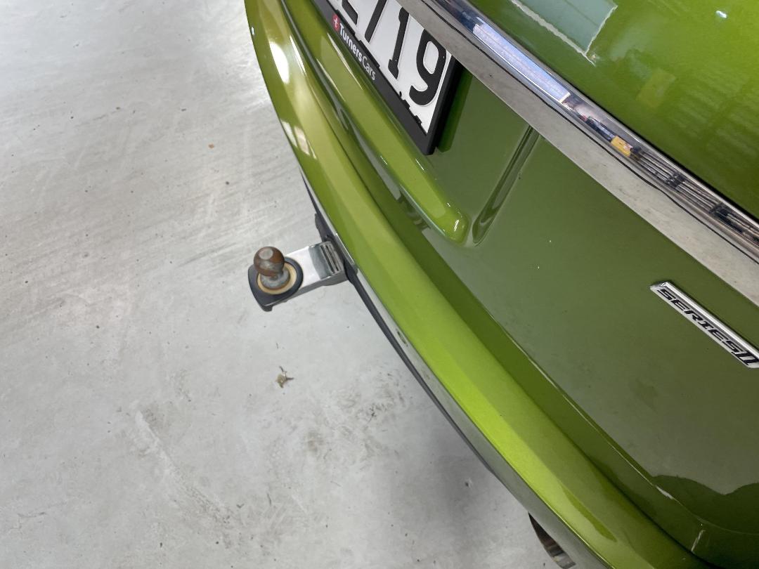 Photo '25' of Holden Commodore Photo '25' of Holden Commodore