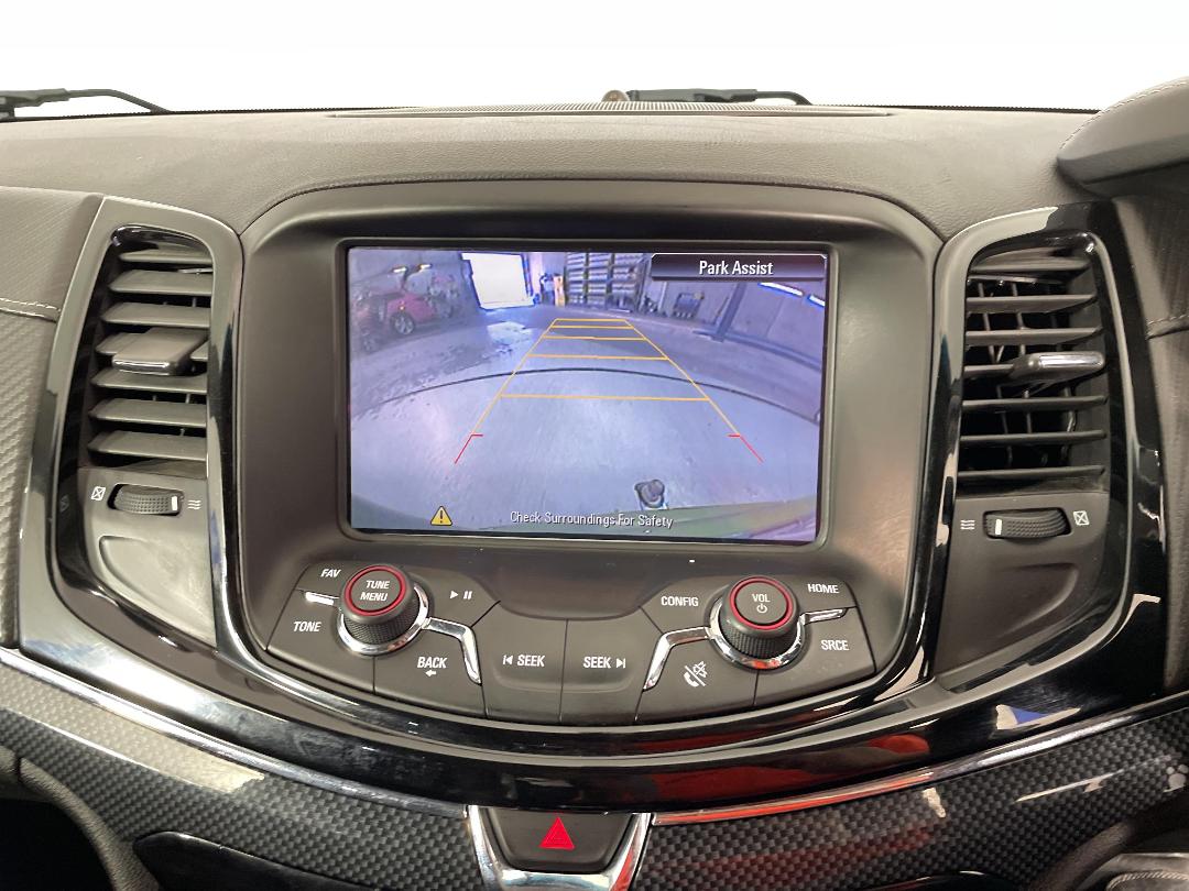 Photo '32' of Holden Commodore Photo '32' of Holden Commodore