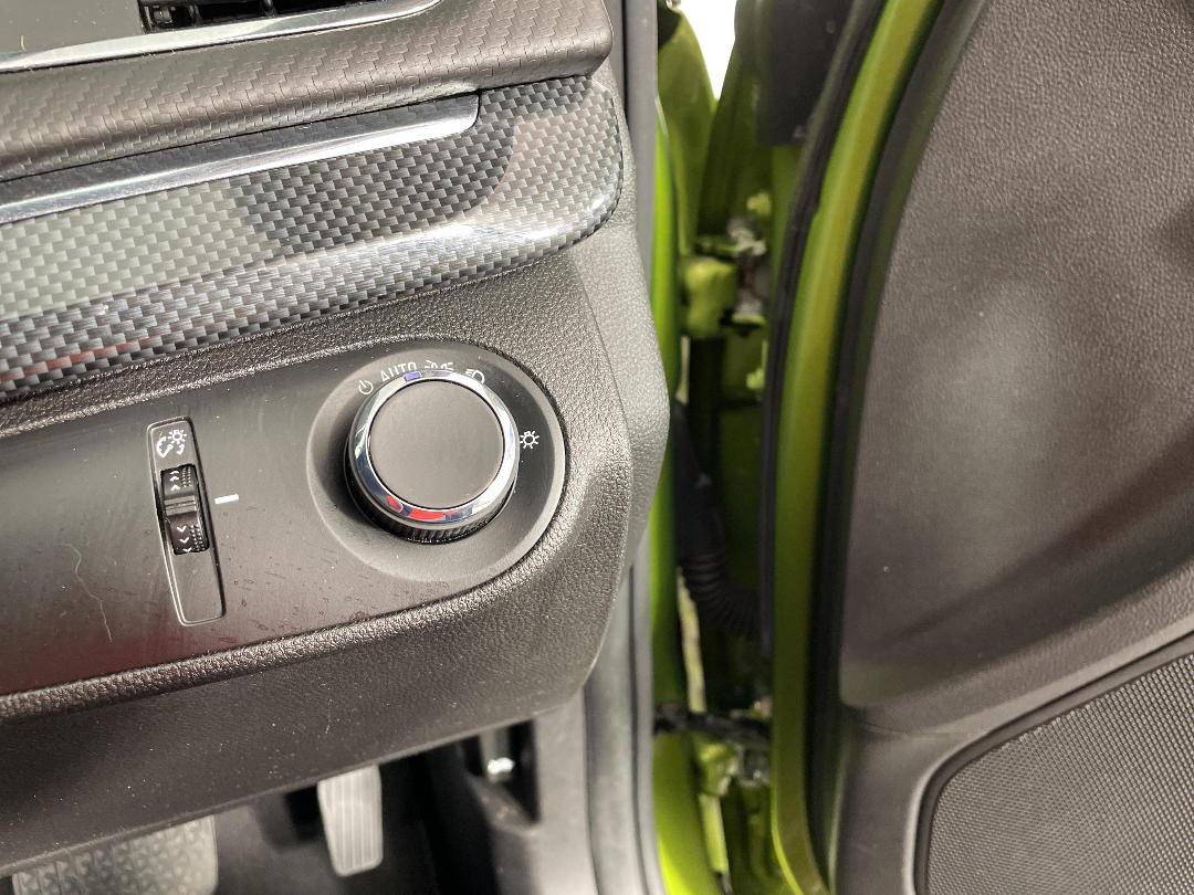 Photo '28' of Holden Commodore Photo '28' of Holden Commodore