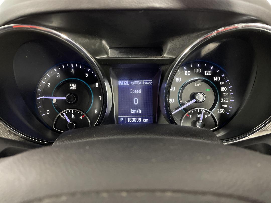 Photo '19' of Holden Commodore