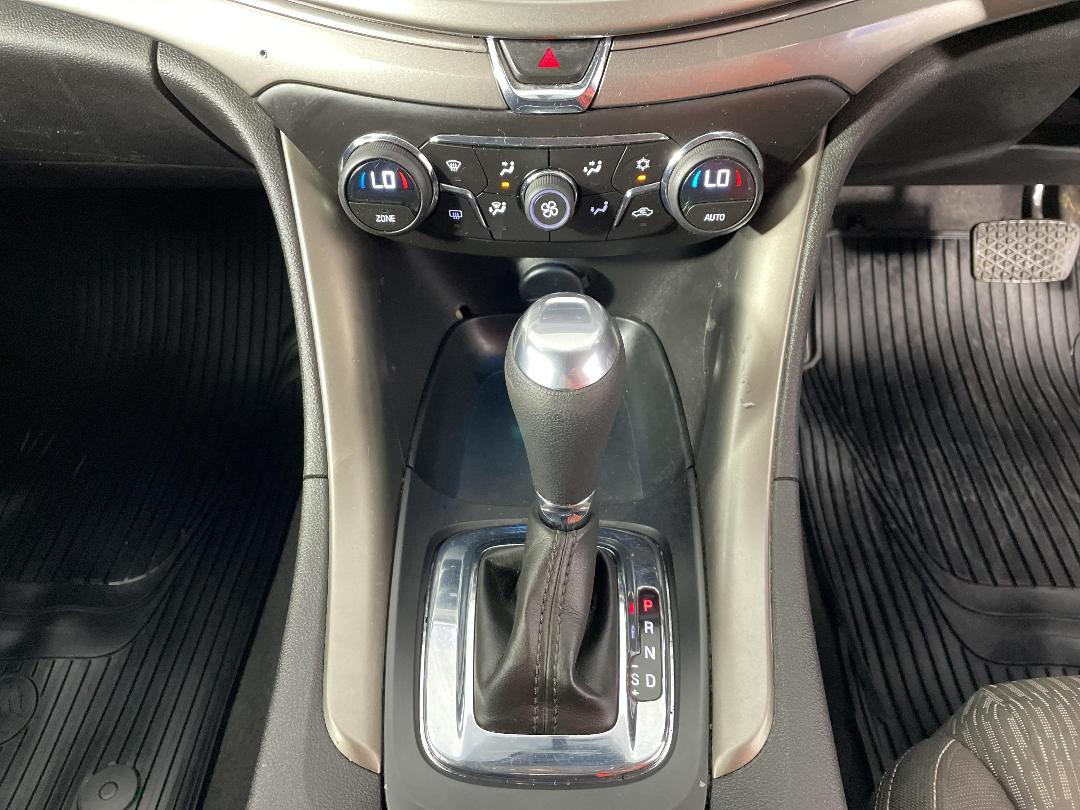 Photo '18' of Holden Commodore