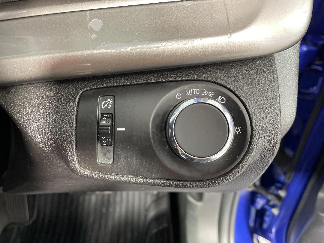 Photo '29' of Holden Commodore