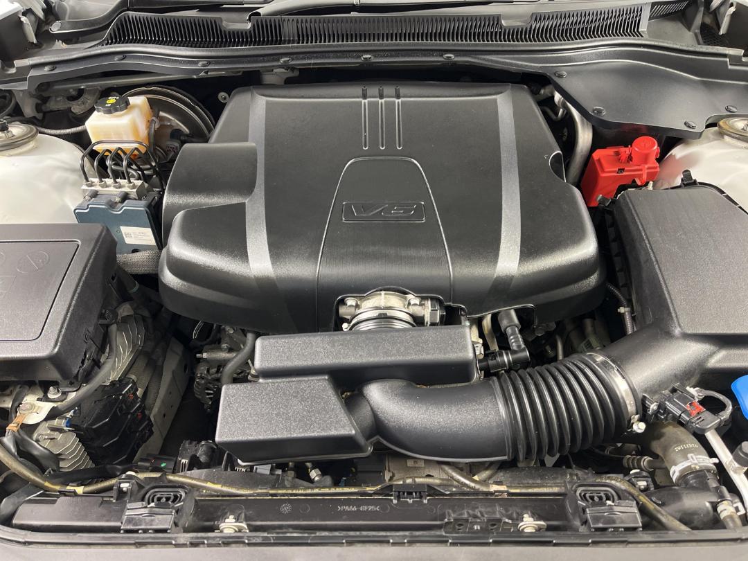 Photo '13' of Holden Commodore Photo '13' of Holden Commodore