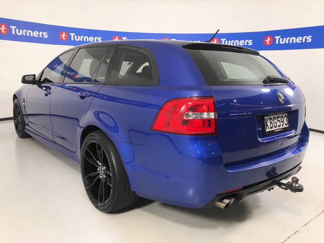 Photo '5' of Holden Commodore Photo '5' of Holden Commodore