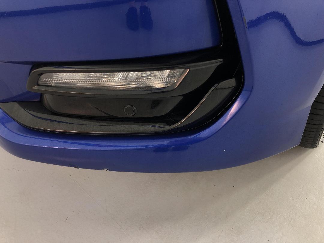 Photo '25' of Holden Commodore Photo '25' of Holden Commodore