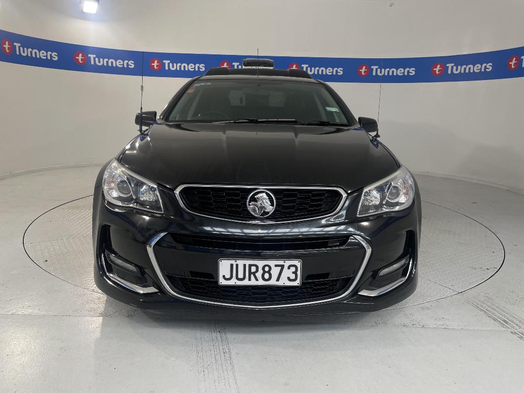 Photo '2' of Holden Commodore Photo '2' of Holden Commodore