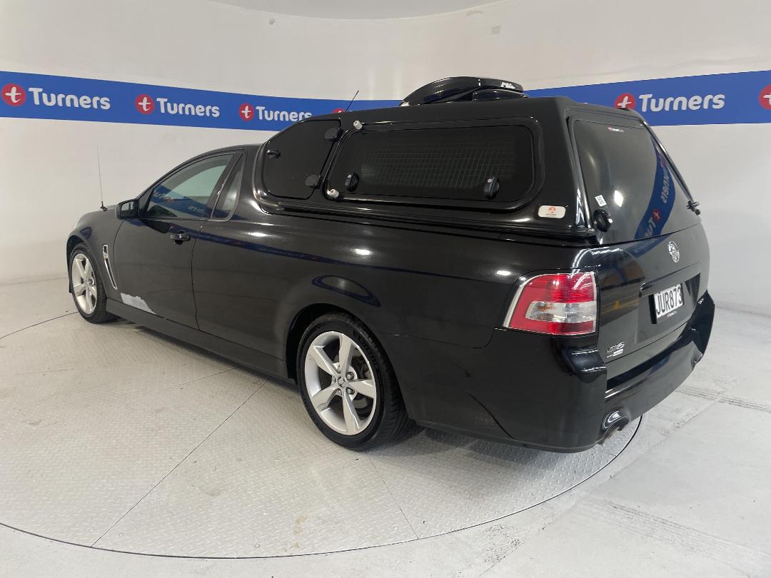 Photo '5' of Holden Commodore Photo '5' of Holden Commodore