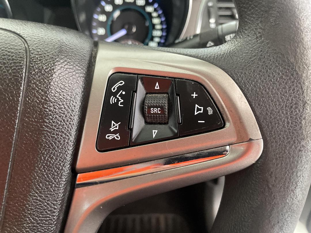 Photo '25' of Holden Commodore Photo '25' of Holden Commodore