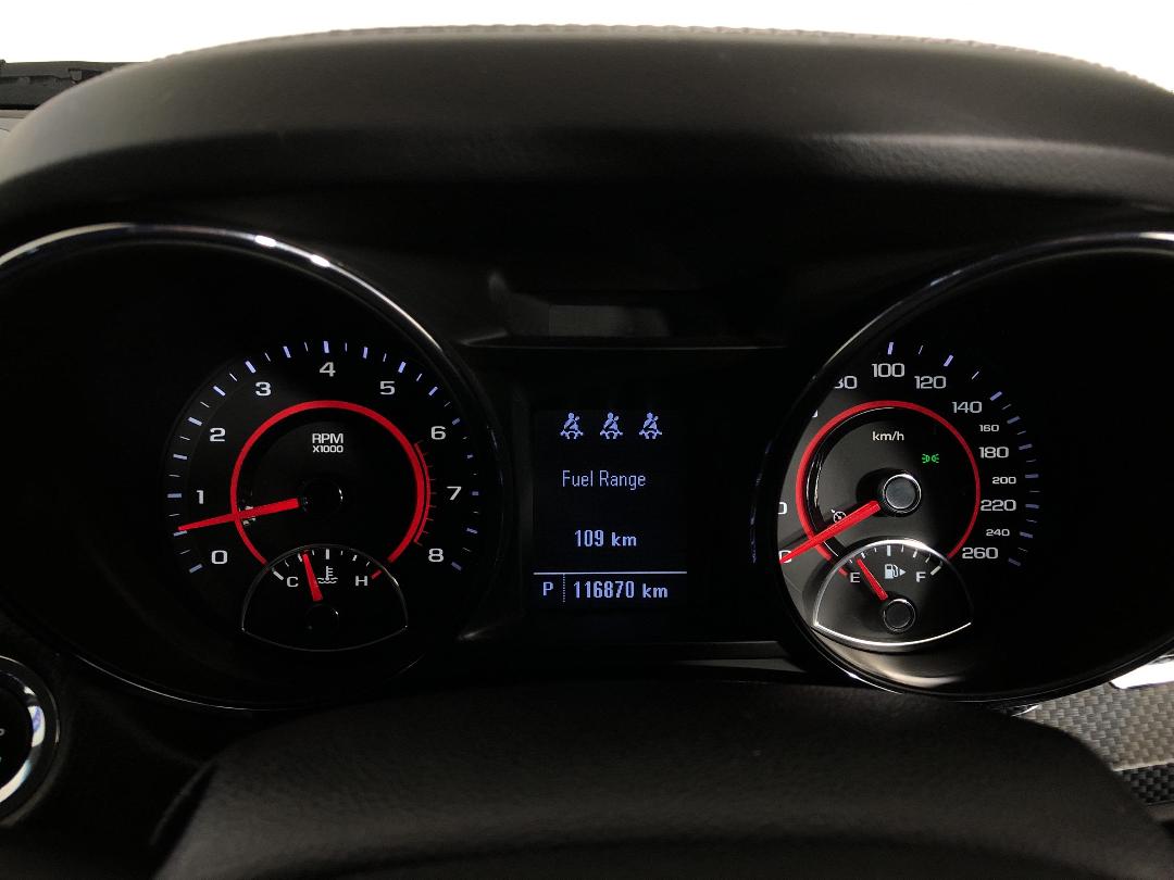 Photo '21' of Holden Commodore Photo '21' of Holden Commodore