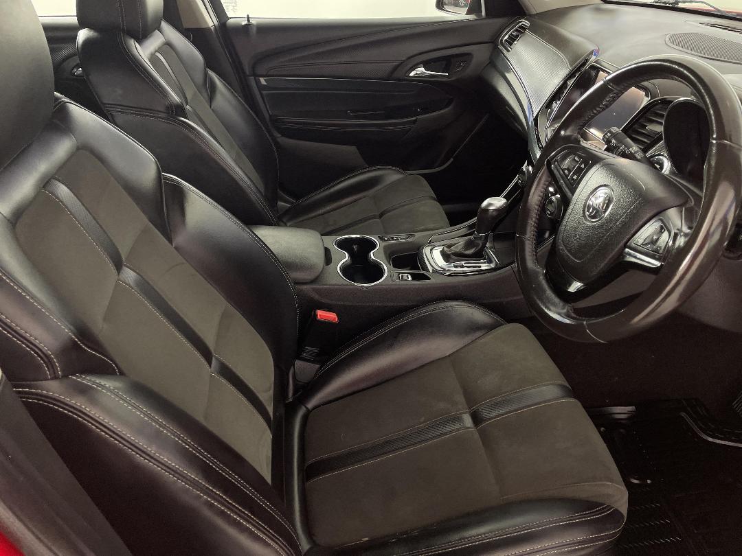 Photo '16' of Holden Commodore