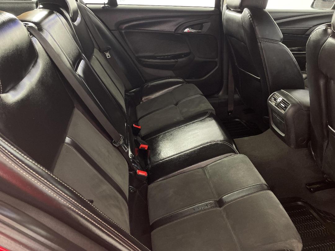 Photo '20' of Holden Commodore