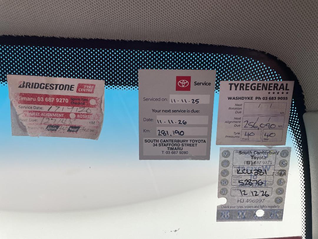 Photo '28' of Holden Commodore