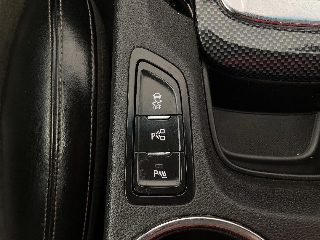 Photo '25' of Holden Commodore