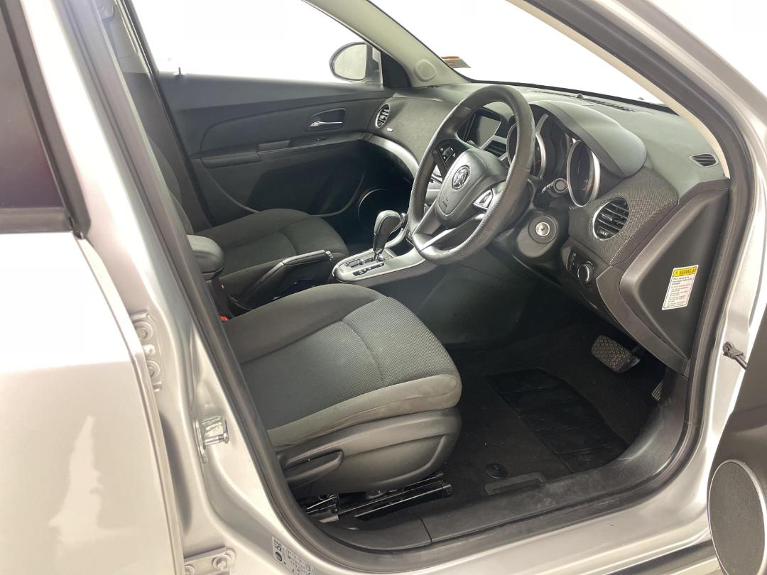 Photo '14' of Holden Cruze Equipe Photo '14' of Holden Cruze Equipe