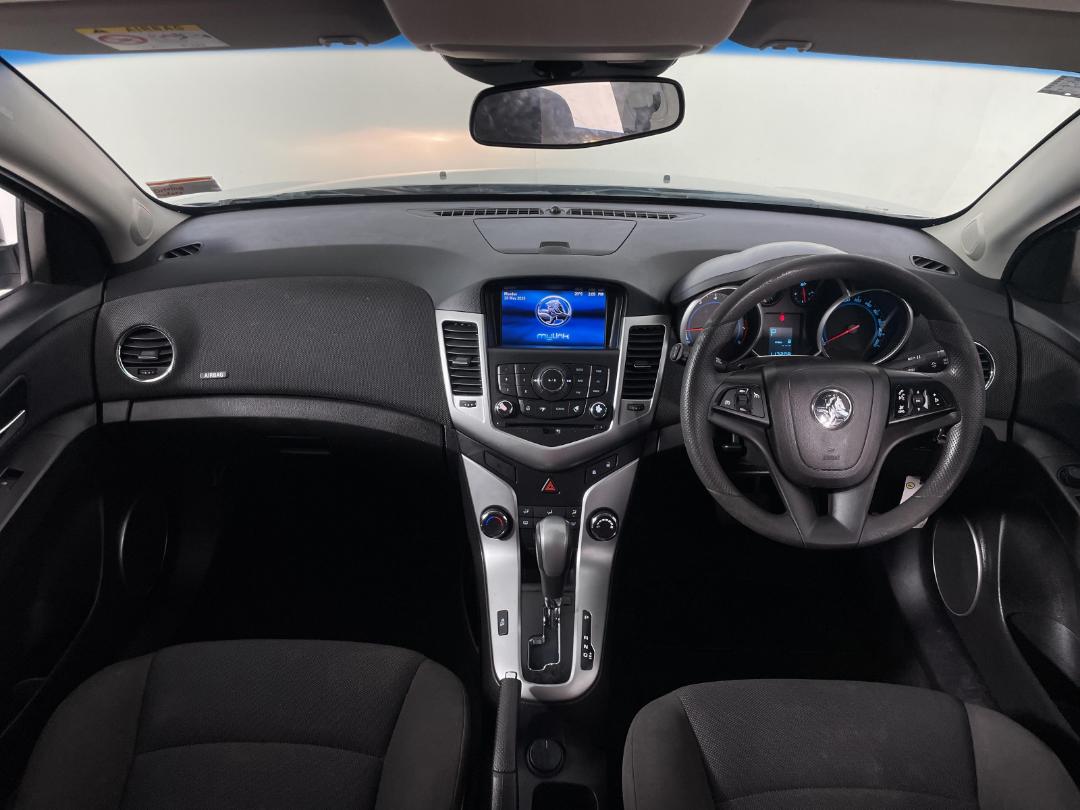 Photo '15' of Holden Cruze Equipe Photo '15' of Holden Cruze Equipe