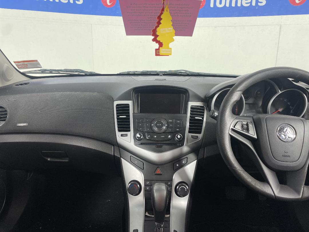 Photo '19' of Holden Cruze Equipe