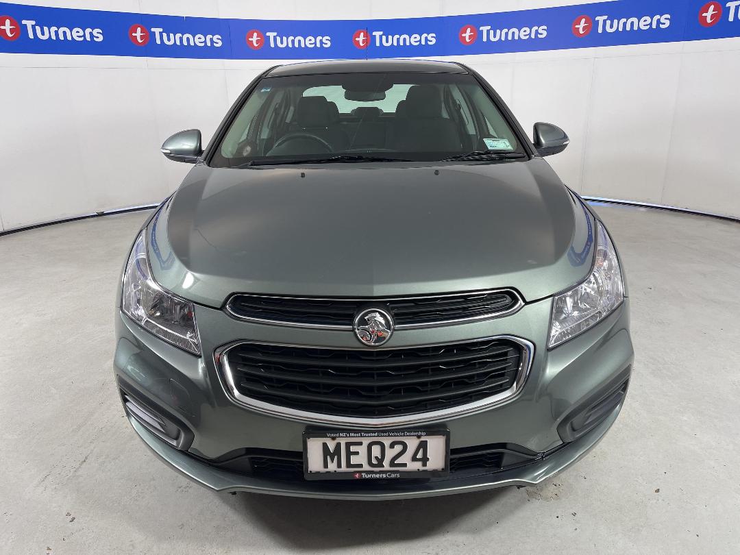 Photo '2' of Holden Cruze