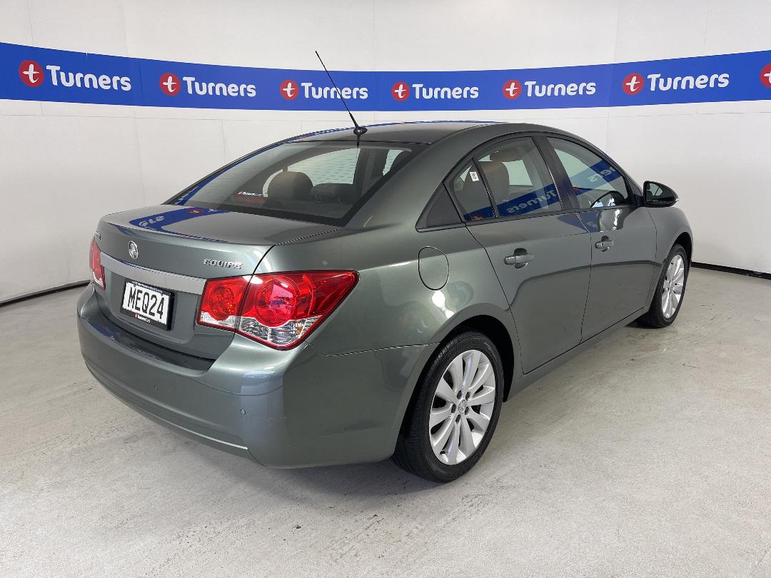 Photo '7' of Holden Cruze