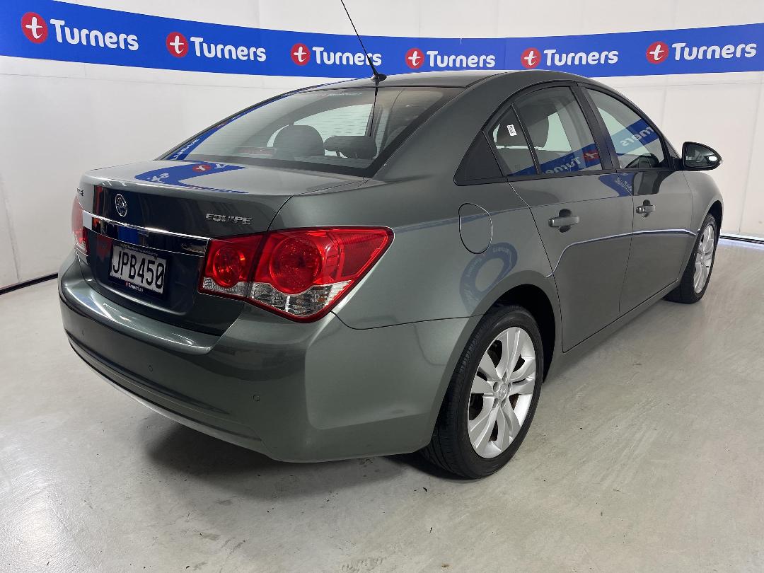 Photo '7' of Holden Cruze Photo '7' of Holden Cruze