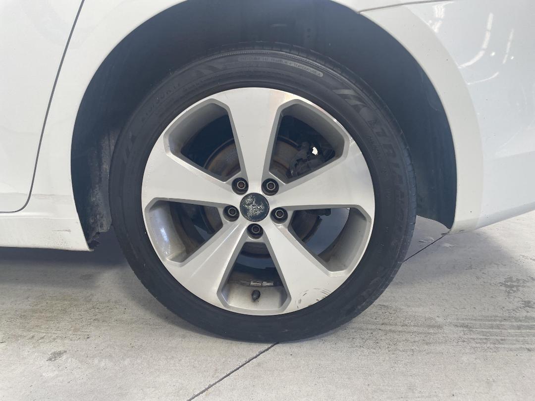 Photo '9' of Holden Cruze Z Series