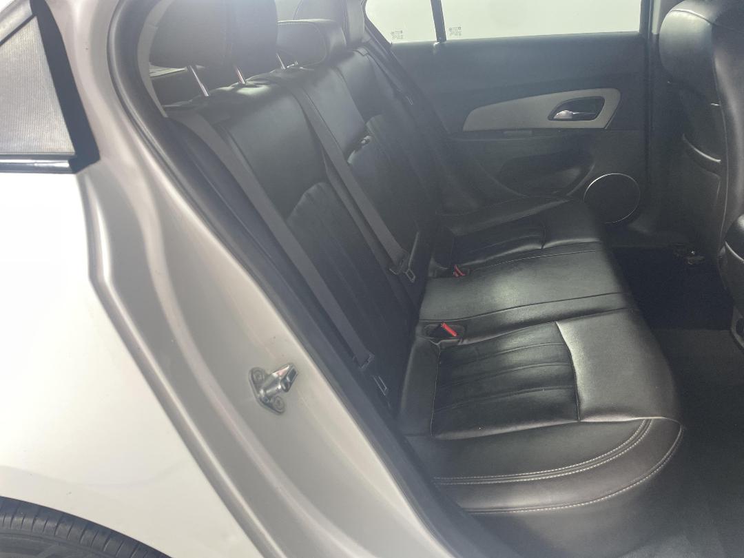 Photo '18' of Holden Cruze Z Series