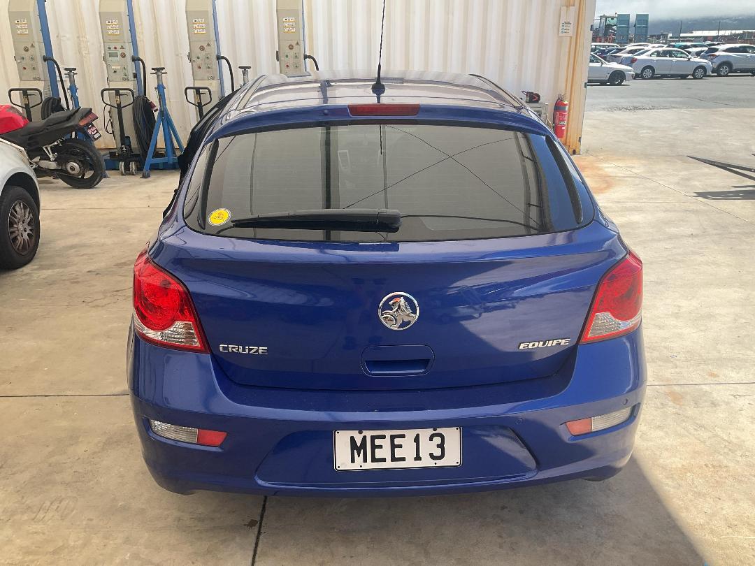 Photo '5' of Holden Cruze Photo '5' of Holden Cruze