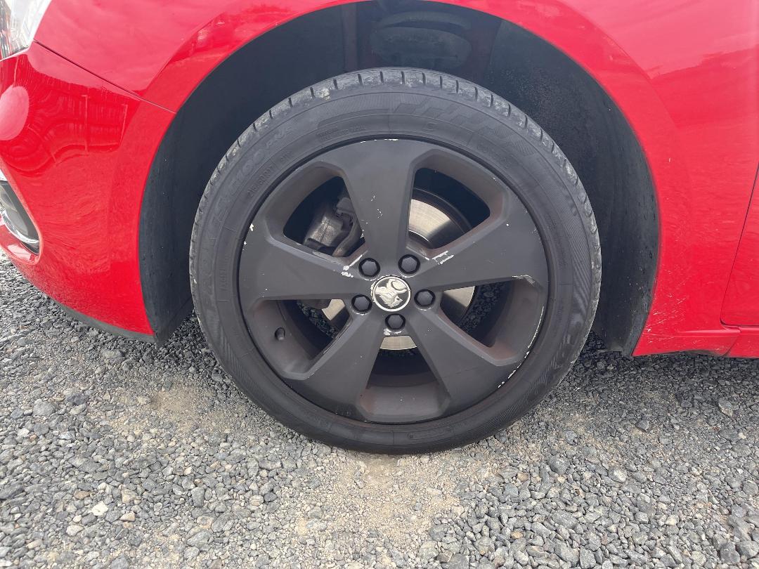 Photo '8' of Holden Cruze Z Series