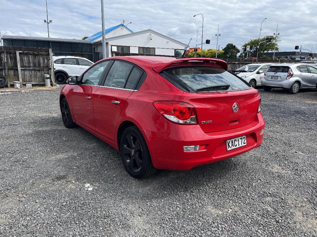 Photo '4' of Holden Cruze Z Series