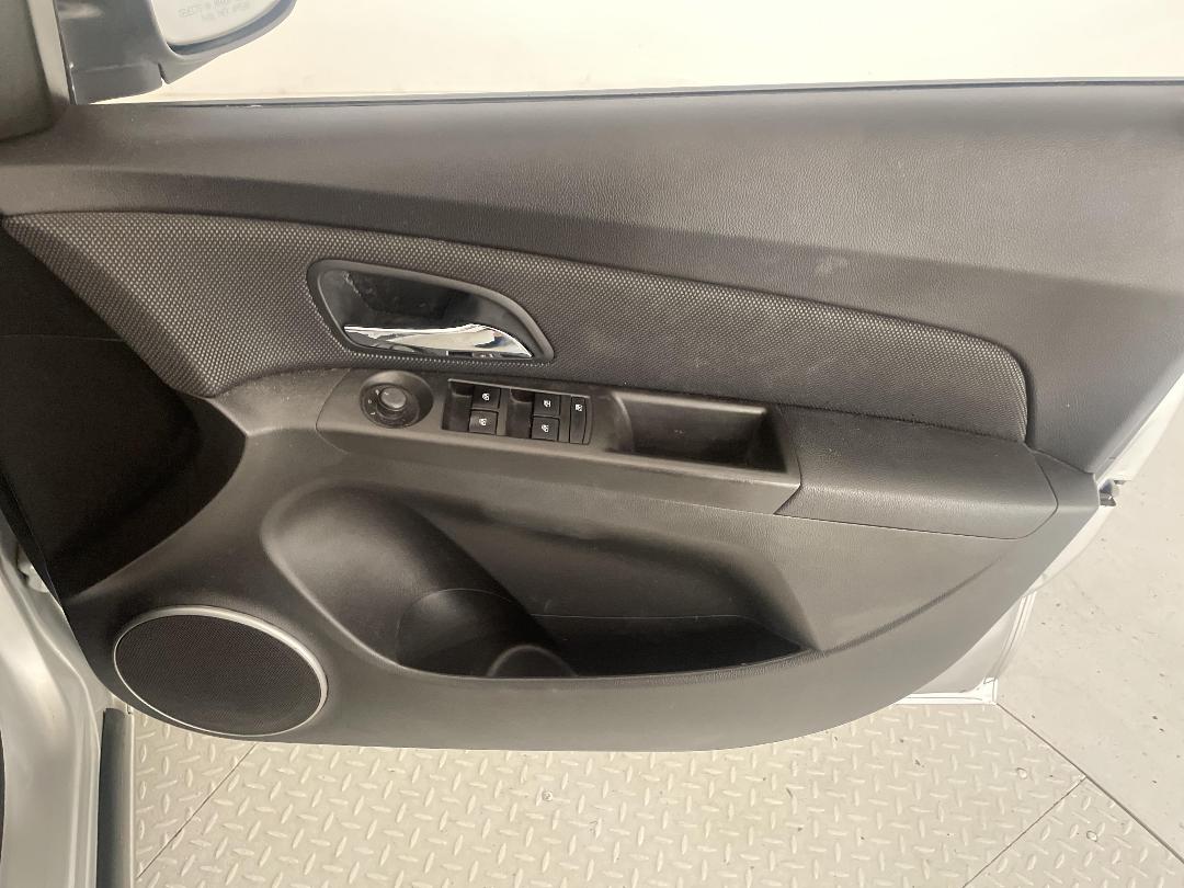 Photo '13' of Holden Cruze Equipe Photo '13' of Holden Cruze Equipe