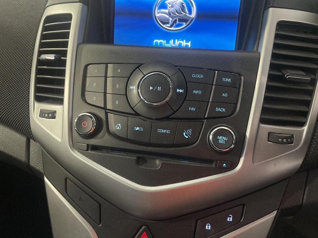 Photo '28' of Holden Cruze Equipe Photo '28' of Holden Cruze Equipe