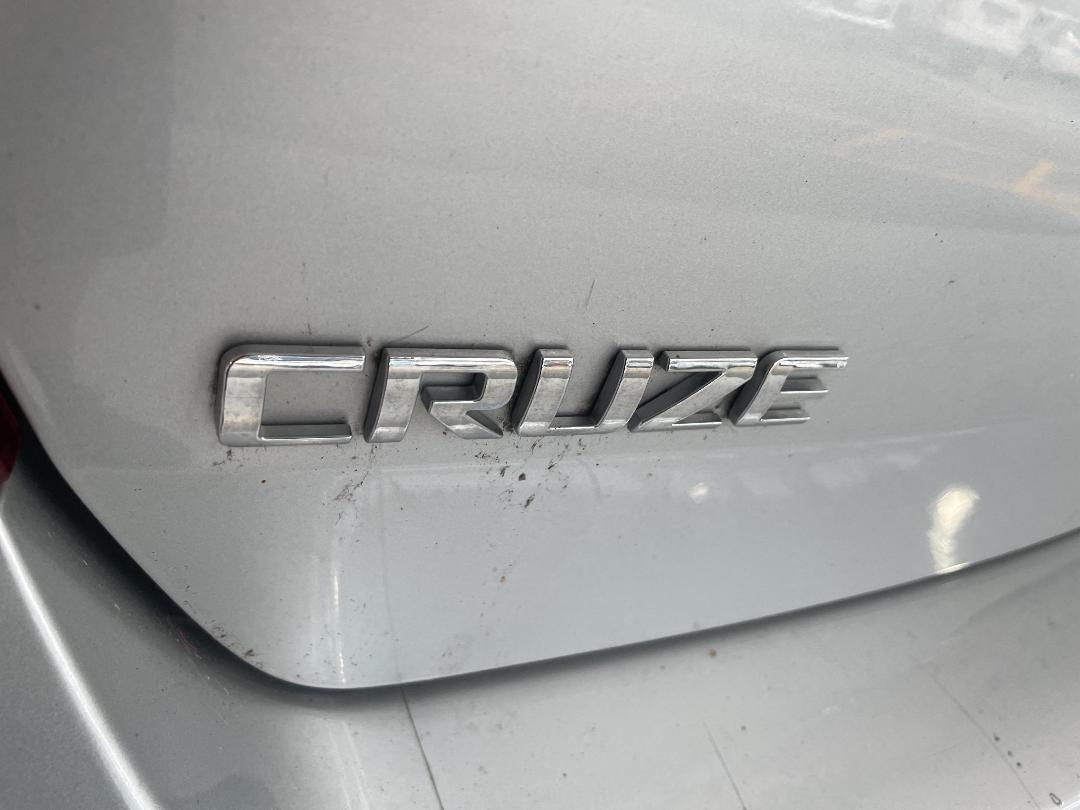 Photo '35' of Holden Cruze Equipe Photo '35' of Holden Cruze Equipe