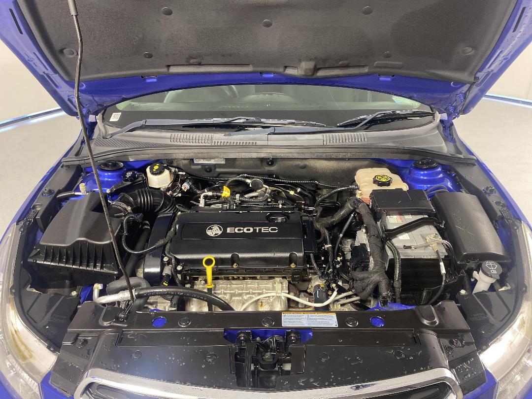 Photo '13' of Holden Cruze Photo '13' of Holden Cruze