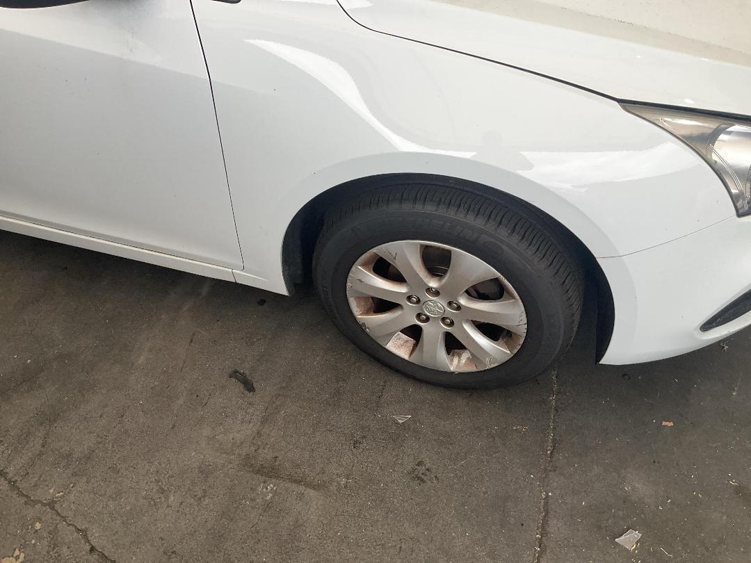 Photo '3' of Holden Cruze CD