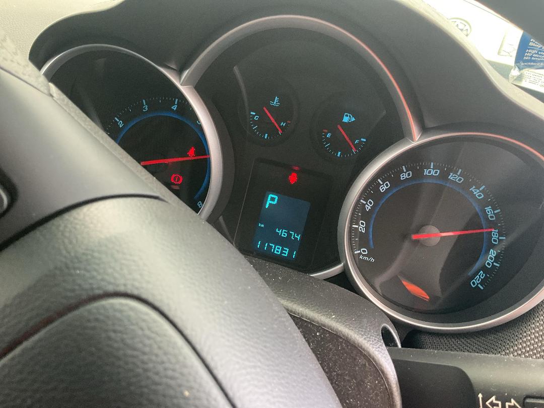 Photo '18' of Holden Cruze CD