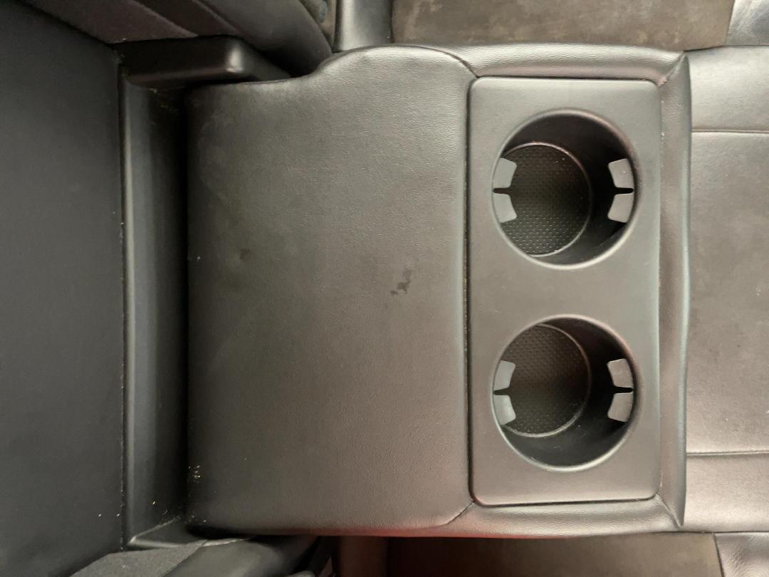 Photo '24' of Holden Cruze