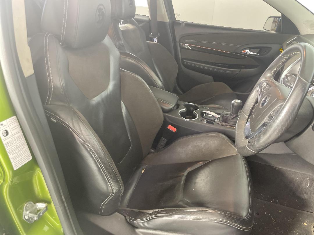 Photo '16' of Holden HSV