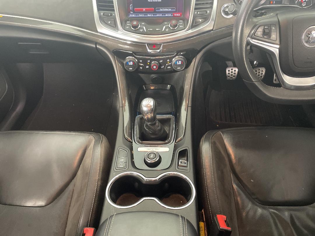 Photo '18' of Holden HSV