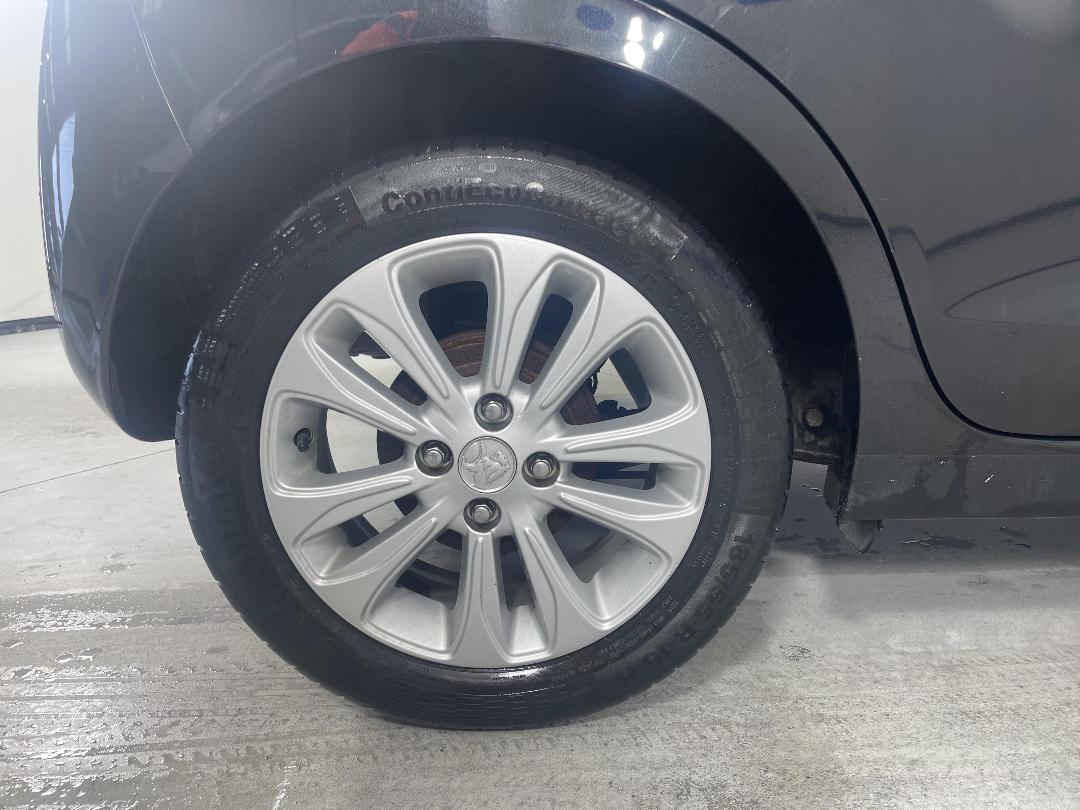 Photo '12' of Holden Spark Photo '12' of Holden Spark