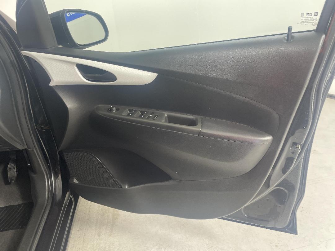 Photo '15' of Holden Spark Photo '15' of Holden Spark