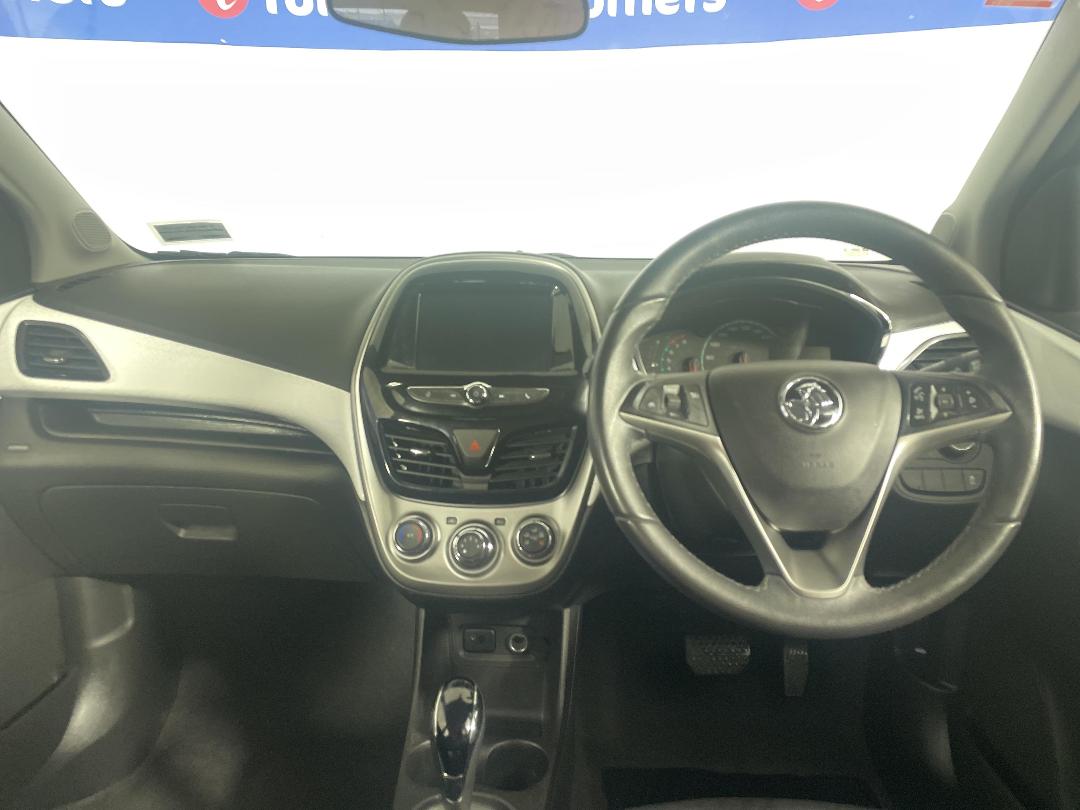 Photo '17' of Holden Spark Photo '17' of Holden Spark