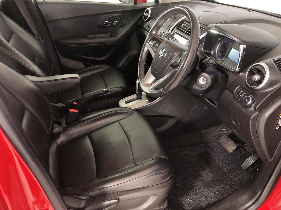 Photo '16' of Holden Trax Photo '16' of Holden Trax