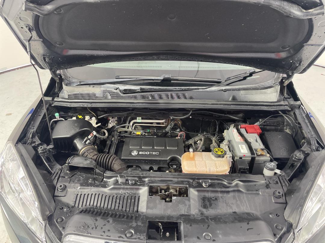 Photo '13' of Holden Trax