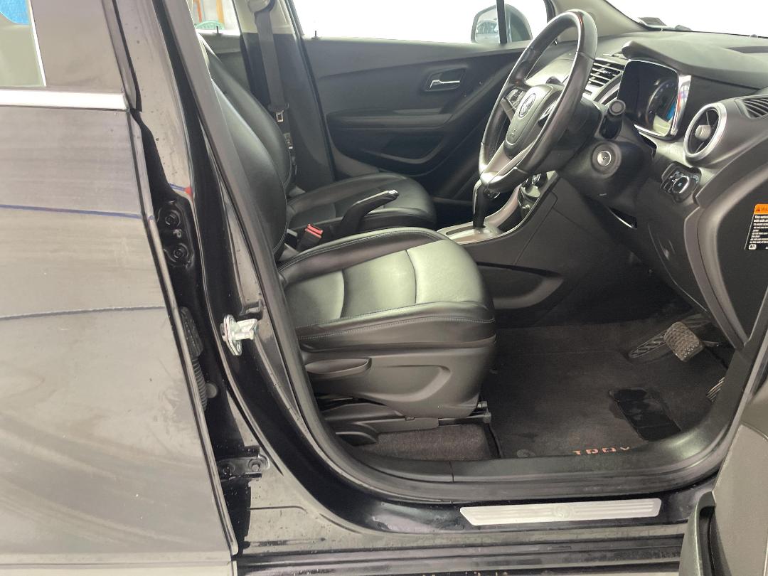 Photo '16' of Holden Trax