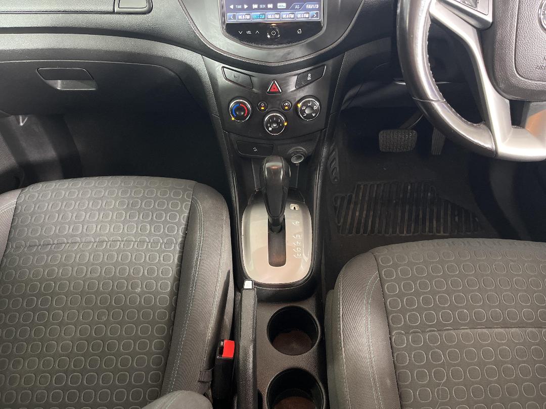 Photo '23' of Holden Trax