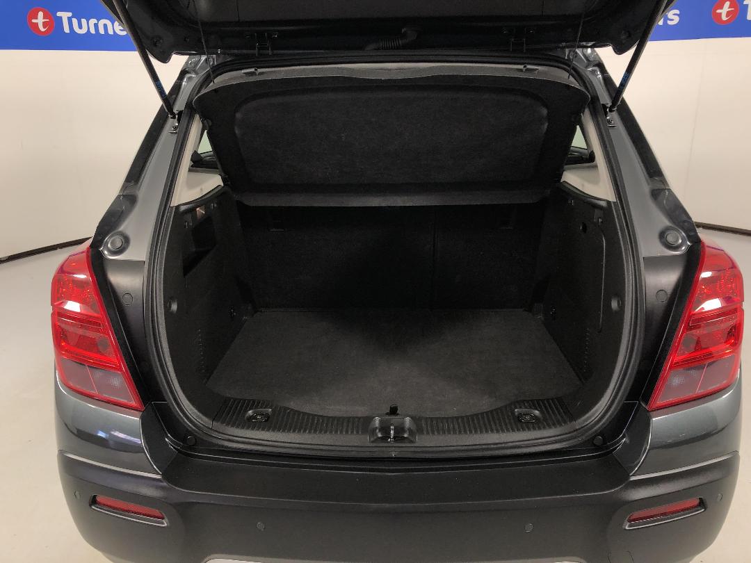 Photo '14' of Holden Trax Photo '14' of Holden Trax