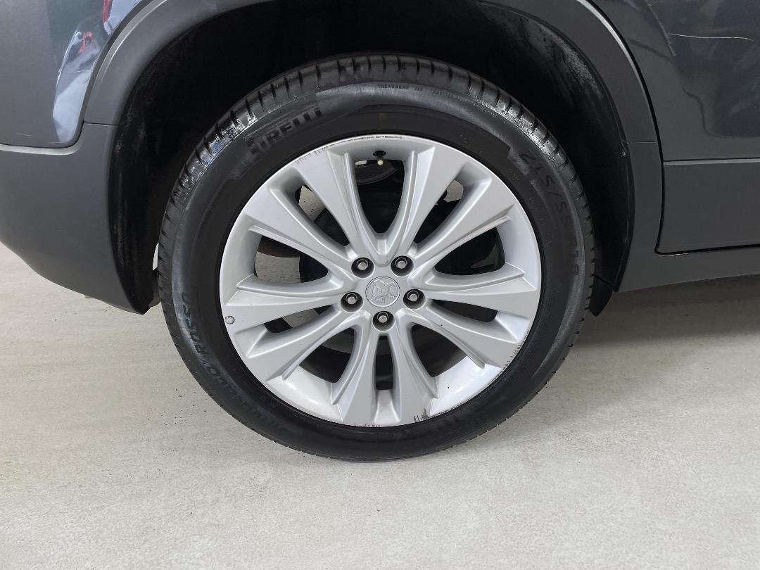 Photo '12' of Holden Trax Photo '12' of Holden Trax